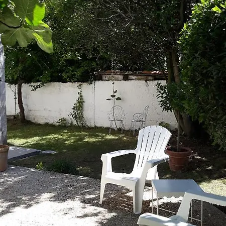 Bed & Breakfast La Venelle De Jericho *